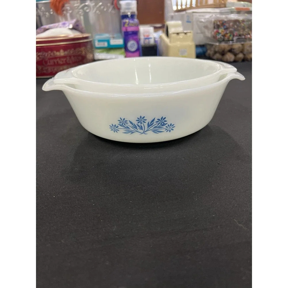 Set Of 2‎ Vintage Anchor Hocking Fire King Corn Flowers 1qt. 1.5 Qt Casserole